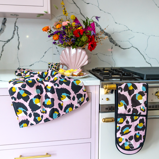 Pink Leopard Print Oven Gloves